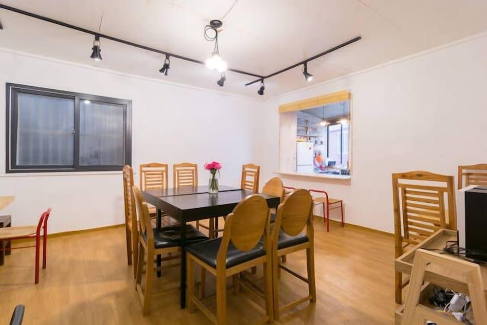 9 Road - Hostel2