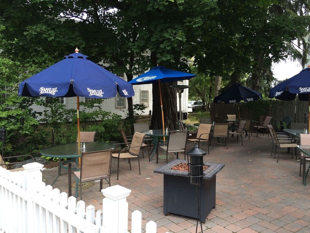 Grafton Inn3