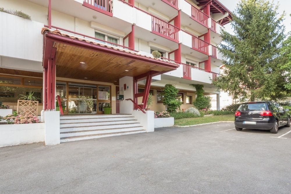 Residence Eguzki3