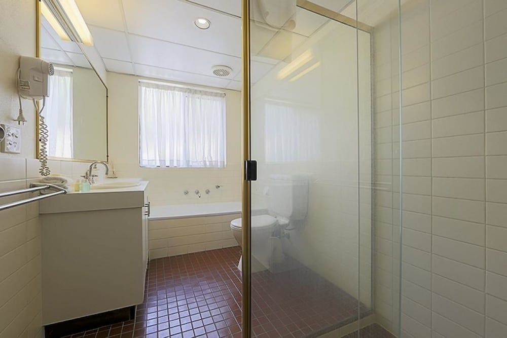 Accommodate Canberra - Kingston Court4