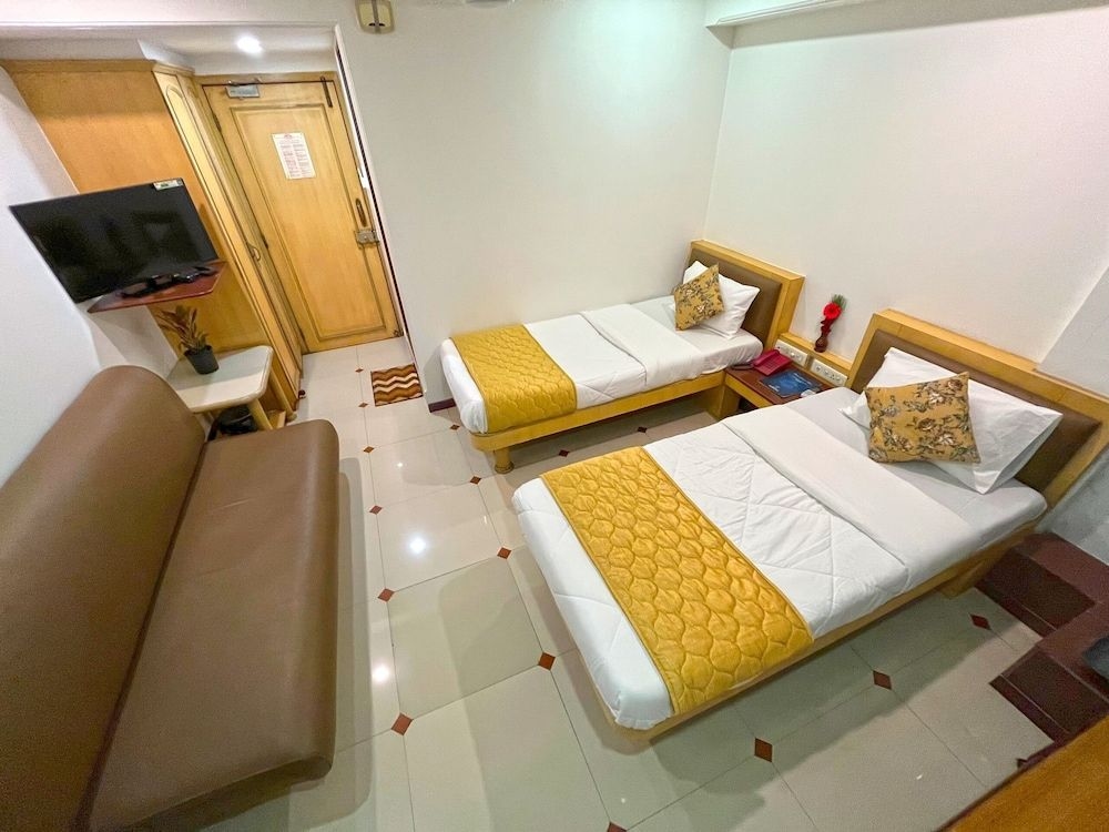 Hotel Parklane3