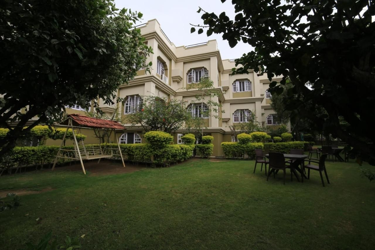 Hotel Maganji's0