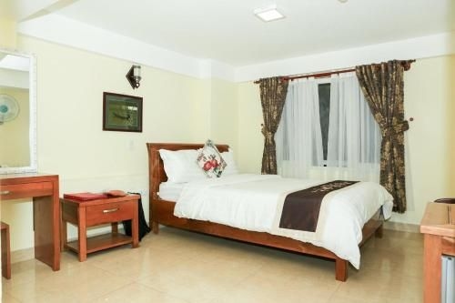 โรงแรมนามดง (Nam Đông hotel)0