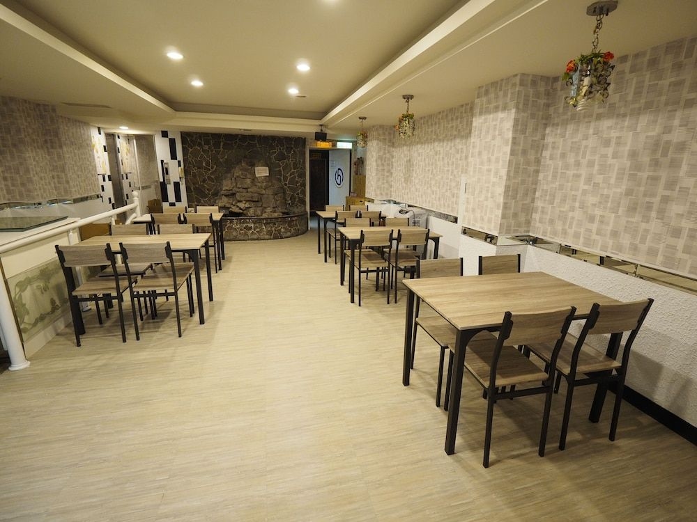 Chuanlai Hotel1