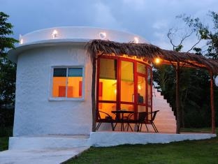 โรยัล กู๊ดวิว รีสอร์ท แอนด์ ฟาร์ม (Royal Good View Resort & Farm)0
