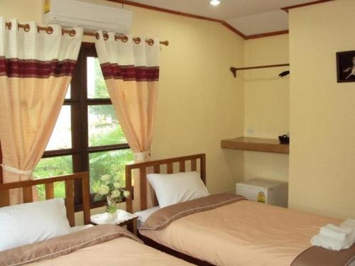 บ้านภูธดล (Baan Phuthadol)1