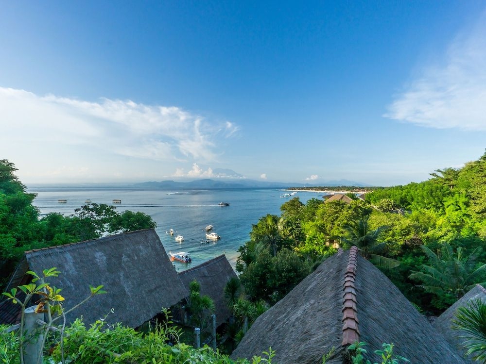 ซองลัมบุง บีช ฮัท (Songlambung Beach Huts)0