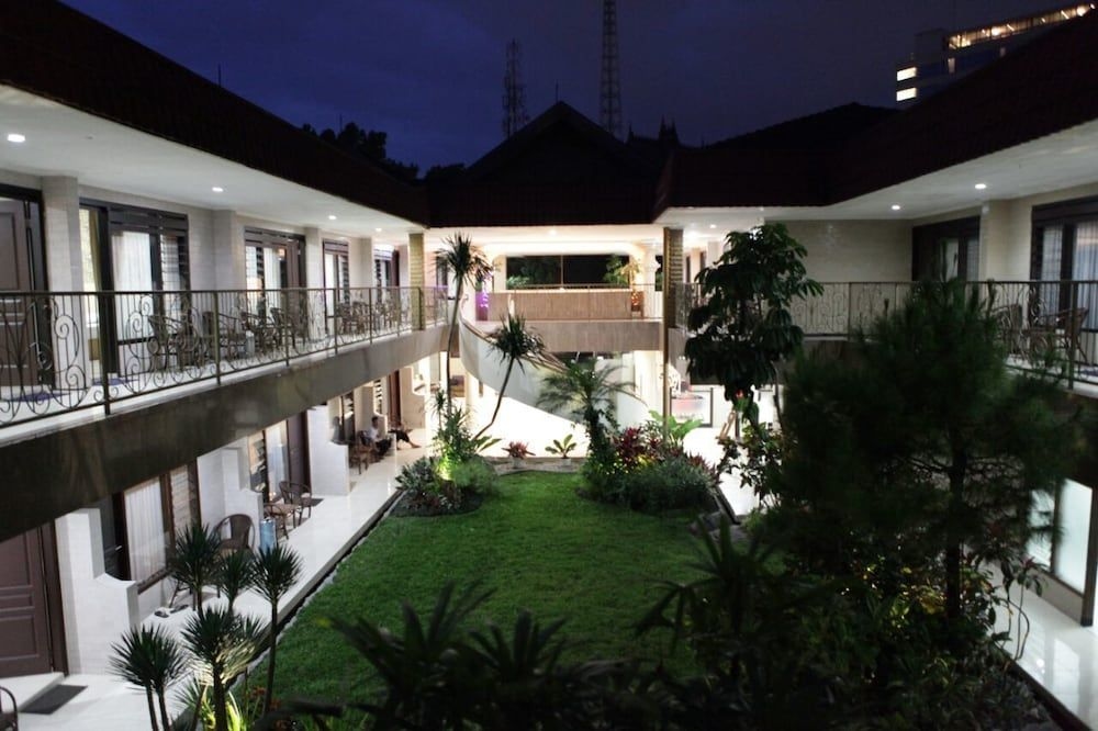 Wilis Indah Hotel0