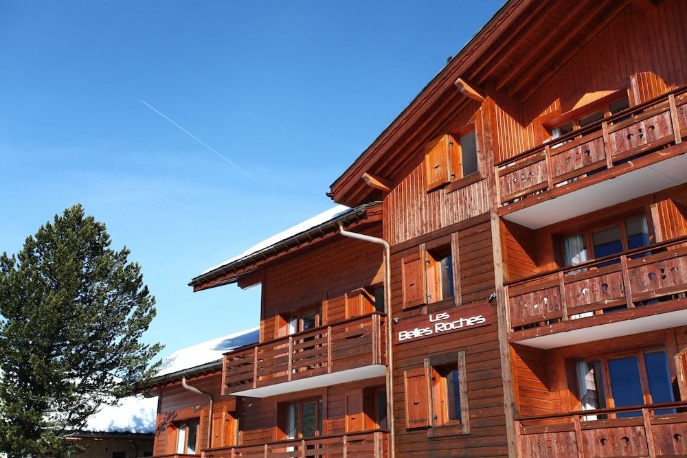 Les Belles Roches3