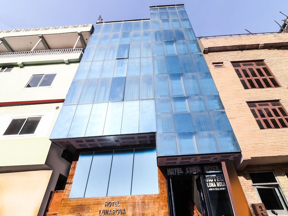 Hotel Luna Rosa2