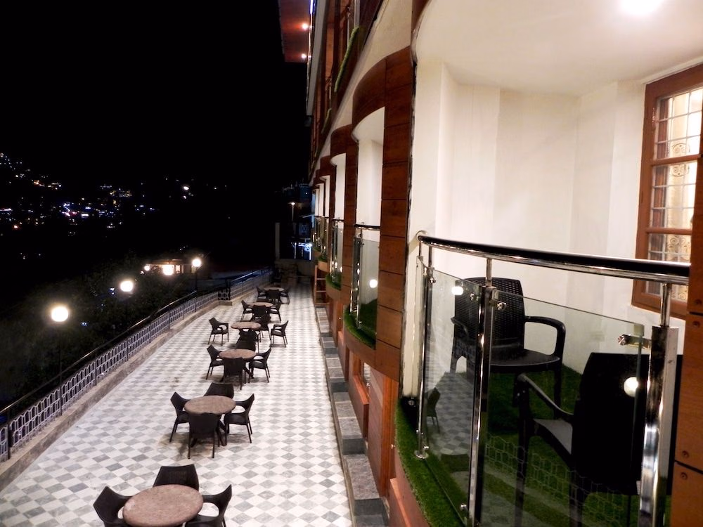 Hotel Mall Palace1