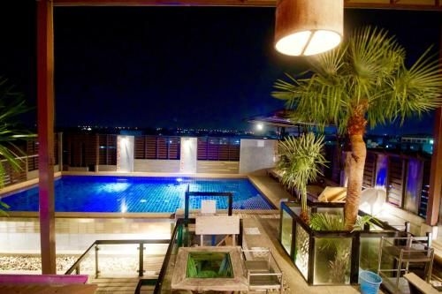 เออน่า รีสอร์ท (Eurna Resort)3