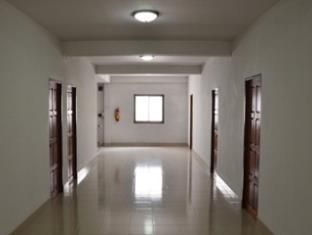ยงดี อพาร์ตเมนท์ (Yong Dee Apartment)2