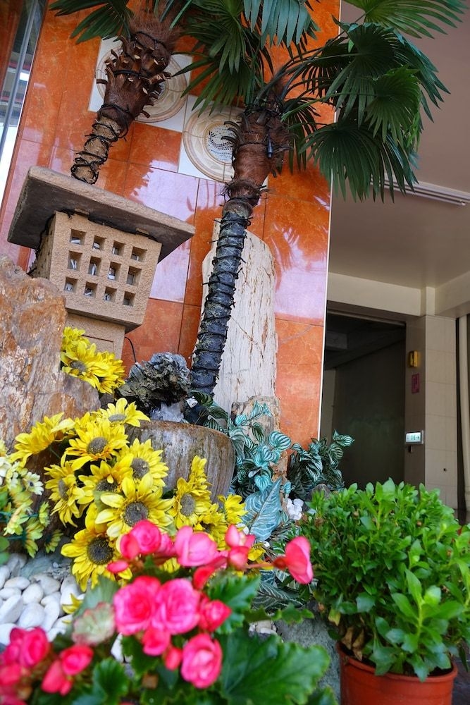 East Commercial Affairs Hotel3