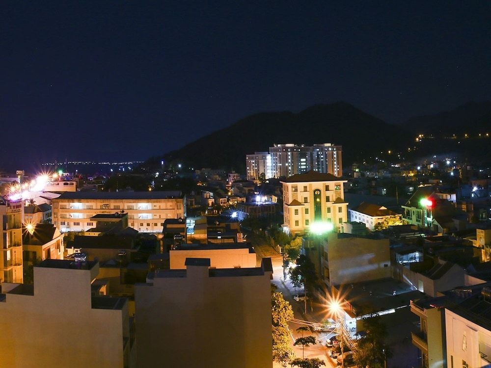 Hung Thinh Hotel0