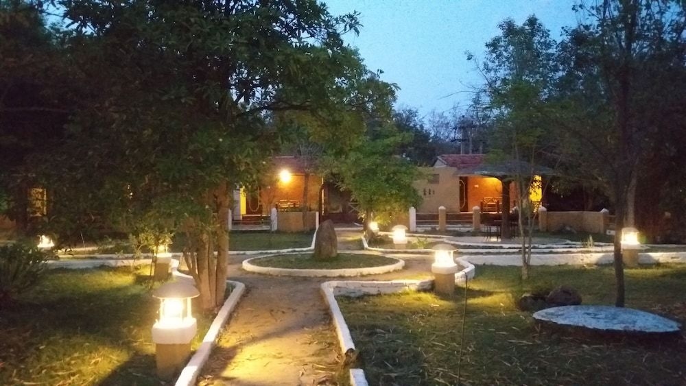 Taal Tiger Retreat2