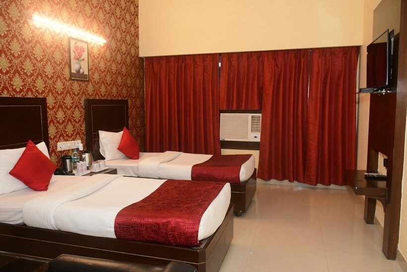 Hotel Pancham Continental0