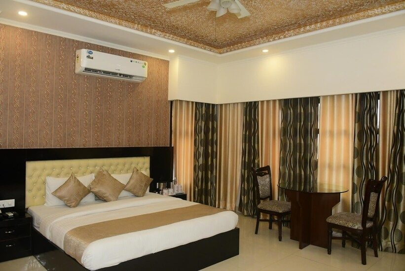 Hotel Pancham Continental2