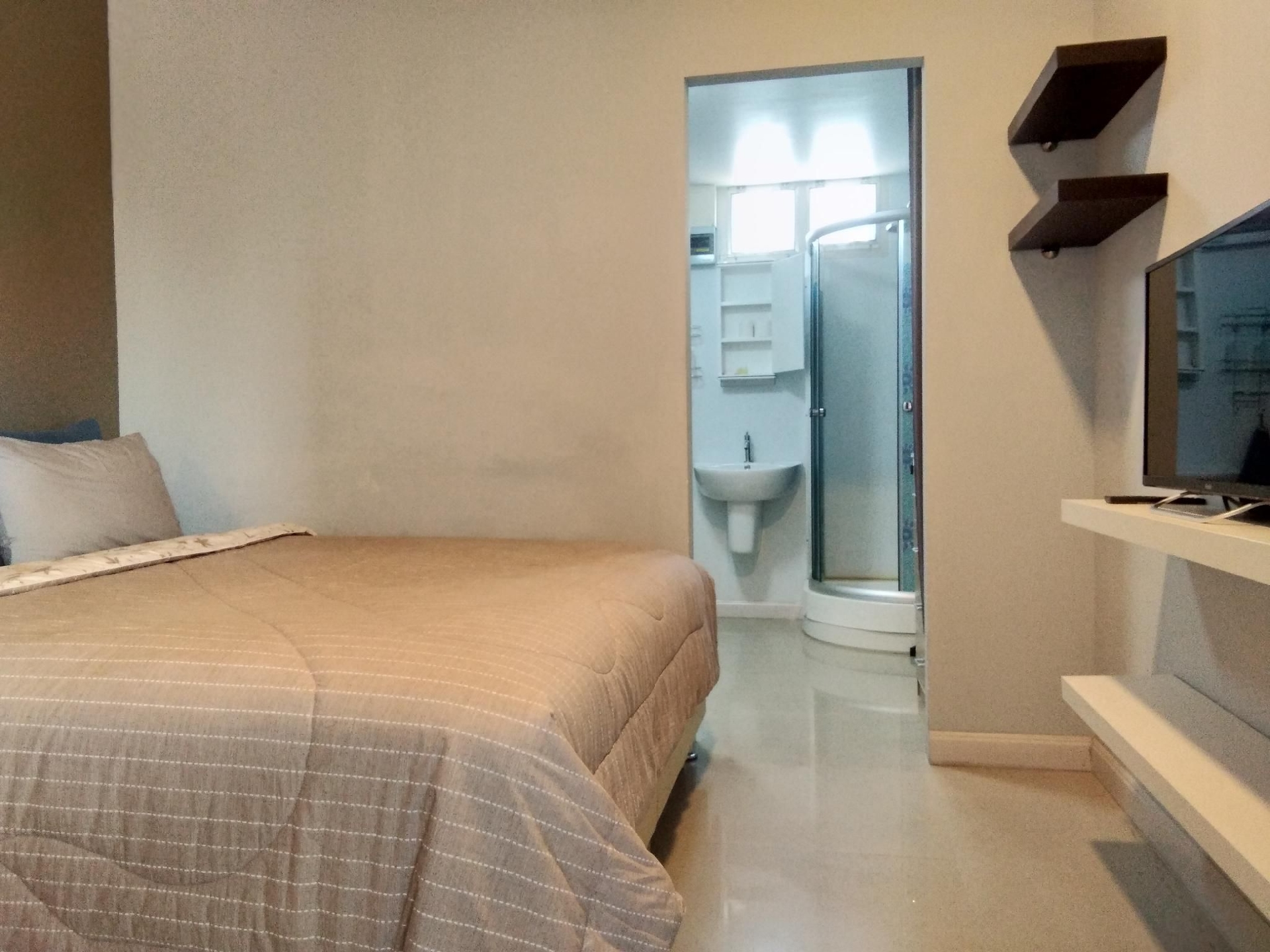 Daddy's Home Guesthouse Huahin1