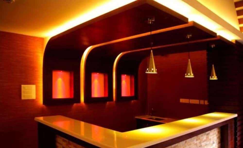 Hotel Excalibur3
