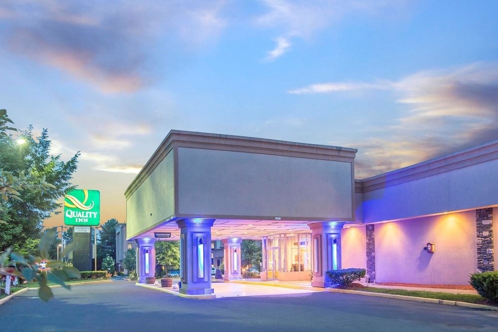 Quality Inn0