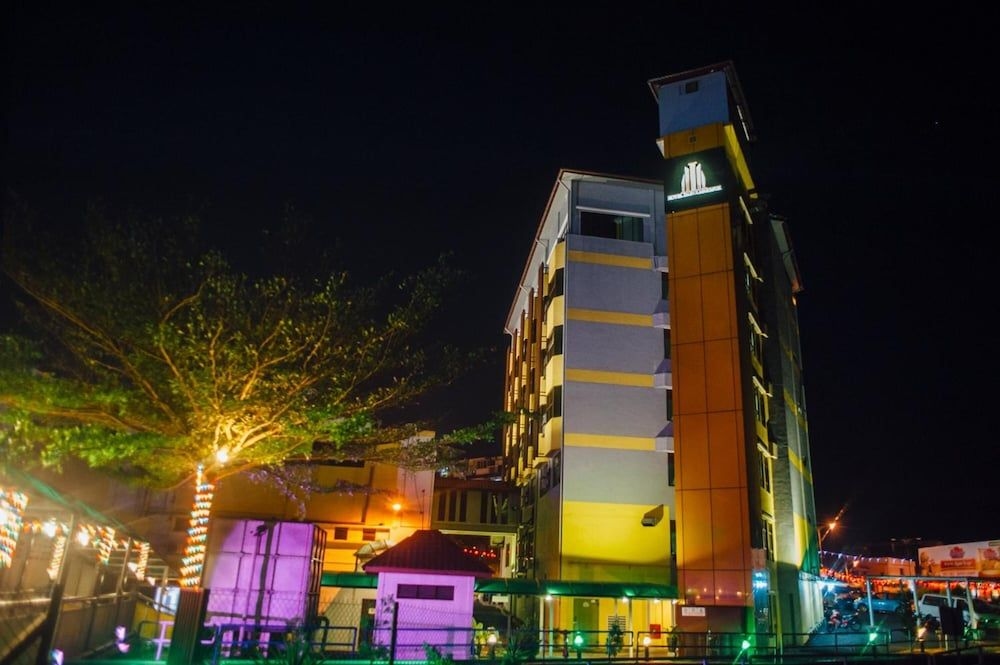 โรงแรม ดารุล มักมูร์ (Hotel Darul Makmur)3