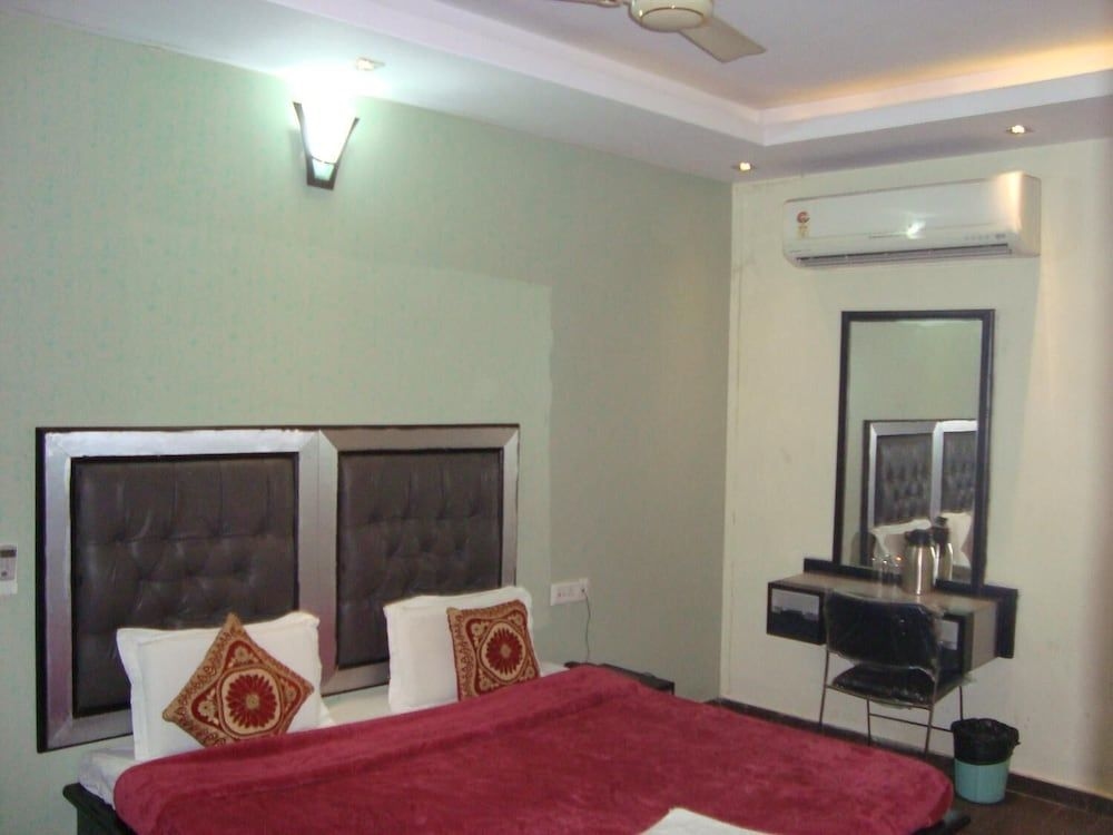 Hotel S P4