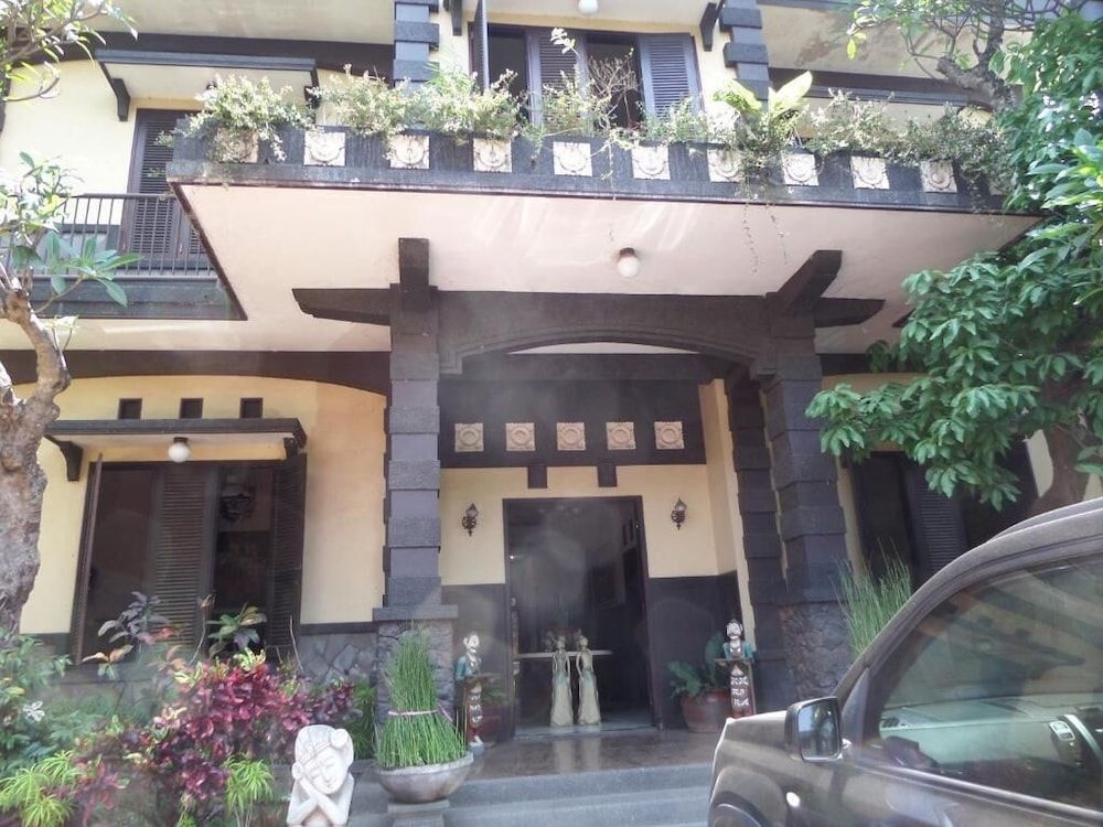 De Clove Guest House1