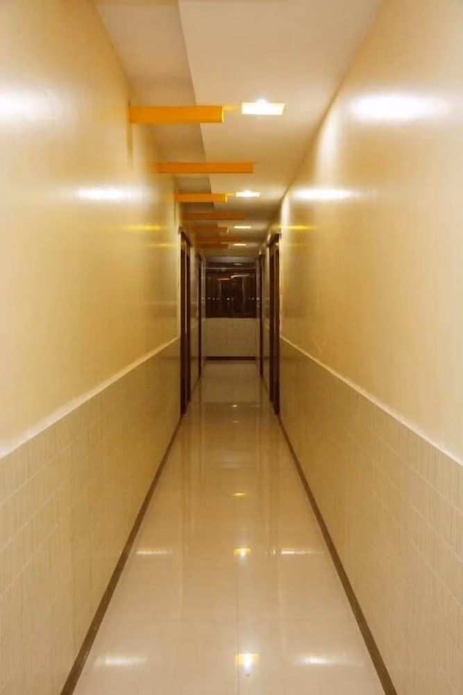 Hotel Sai Varsha3