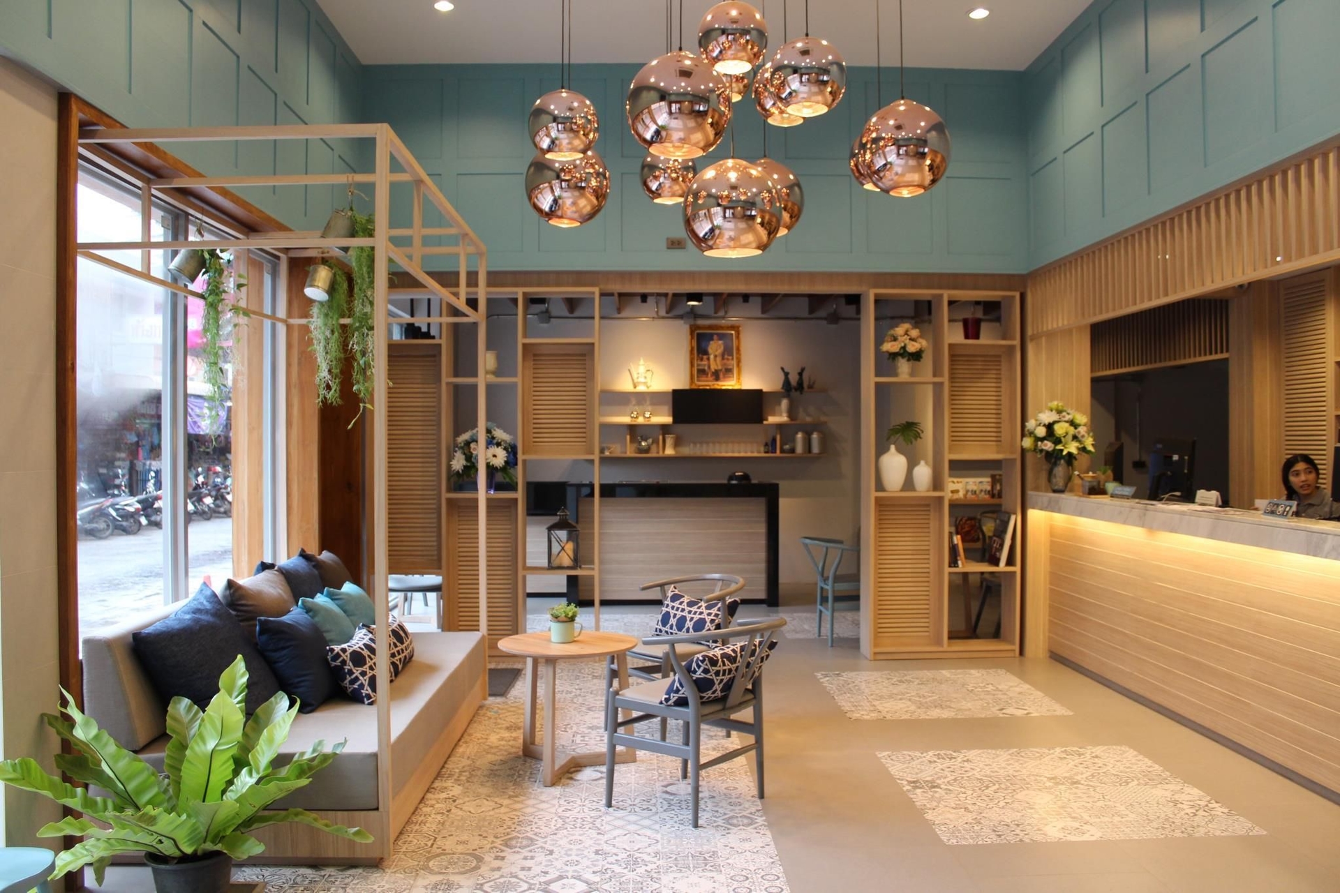 โรงแรมราชธานี (Rajthani Hotel)3
