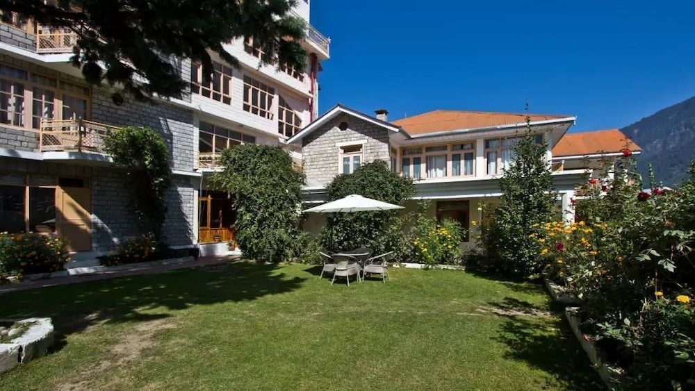 Victory Resorts3