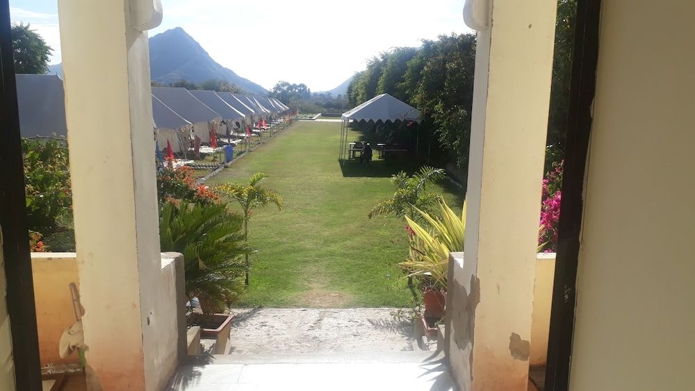 Hotel Green Park Haveli1