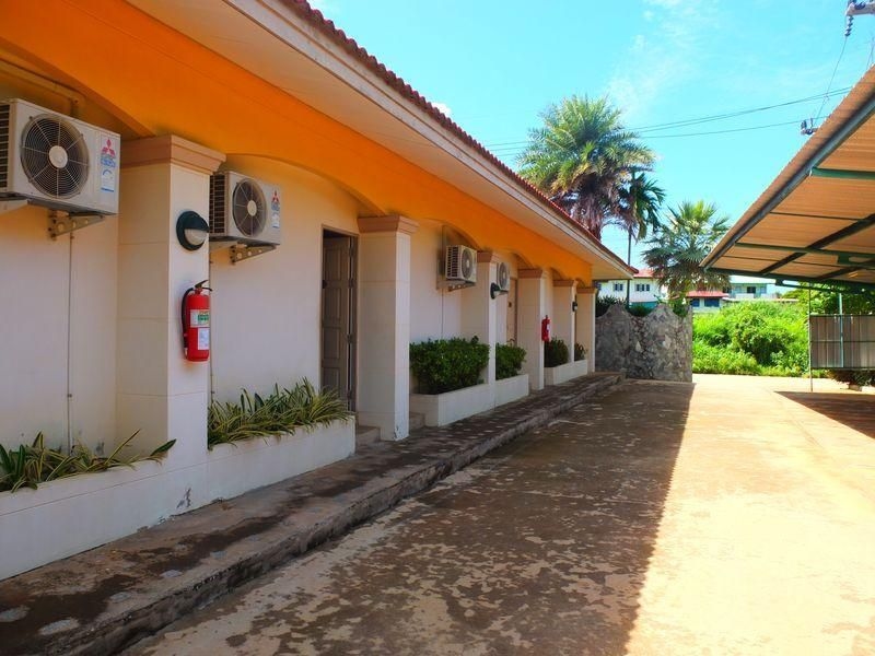 โรงแรมปิคนิค ศรีราชา (Picnic Sriracha Hotel)2
