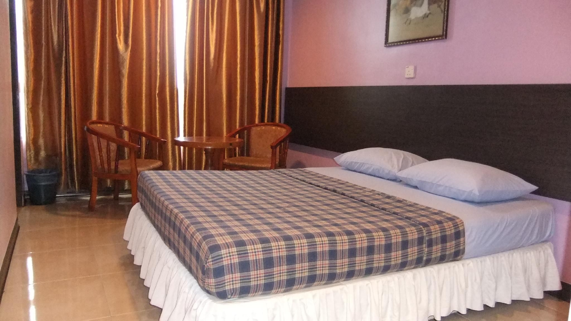 โรงแรม ลาเวนเดอร์ (Hotel Lavender)3