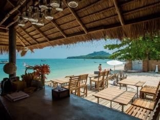 Koh Mook De Tara Beach Resort2