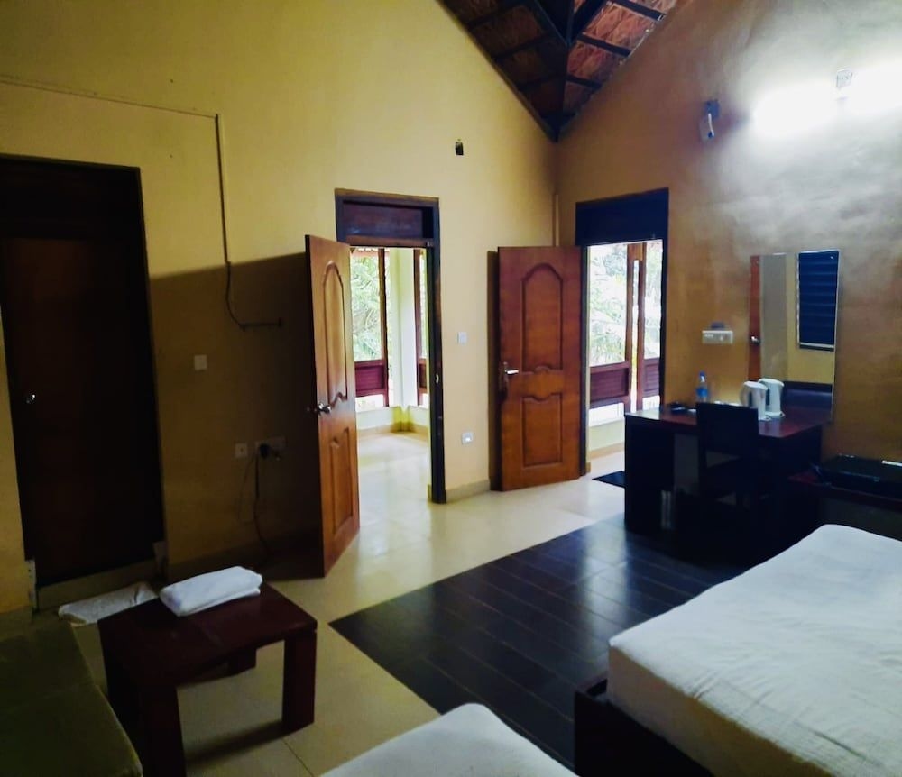 Sunrise Valley Resort0