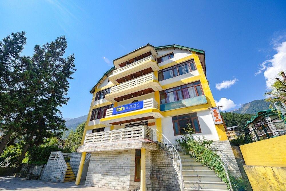Zarim Hotel0