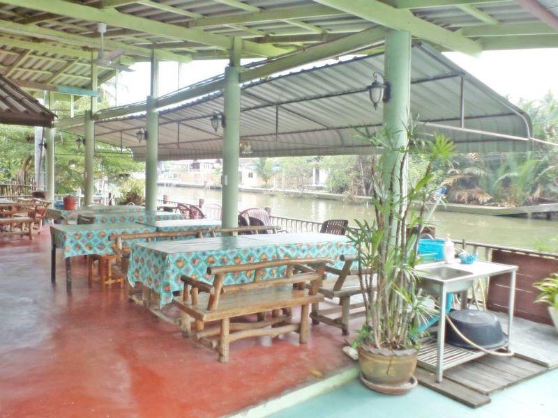 NR Homestay Amphawa4