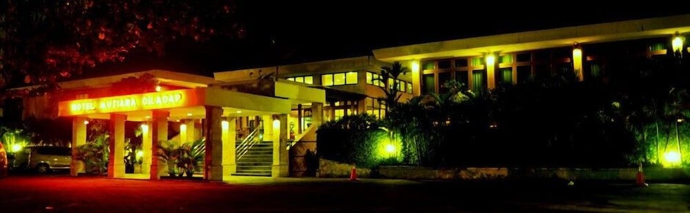 Hotel Mutiara1