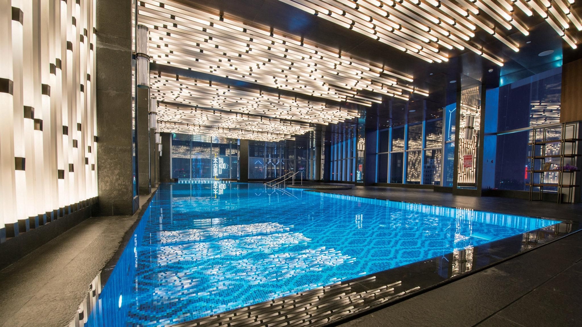 อินเตอร์คอนติเนนตัล ปักกิ่ง ซานลีถุน (InterContinental Beijing Sanlitun)2