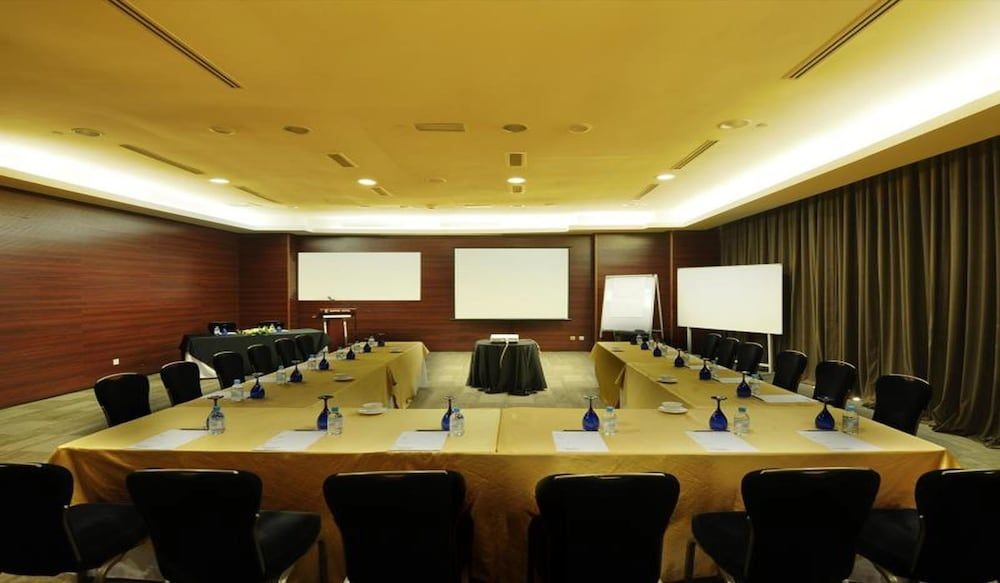 โรงแรม เอ็มไพร์ สุบัง (Empire Hotel Subang)4