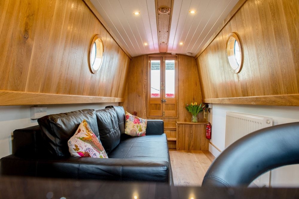 Narrowboat Puzzle1