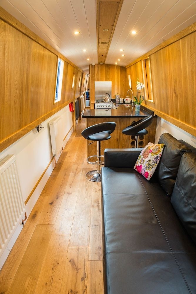 Narrowboat Puzzle4