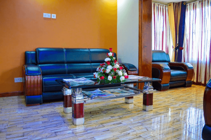 Red Ruby Hotel4