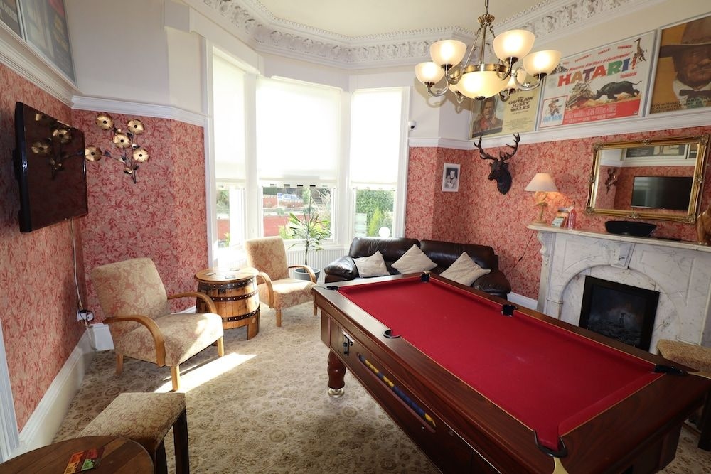 Raincliffe Hotel4