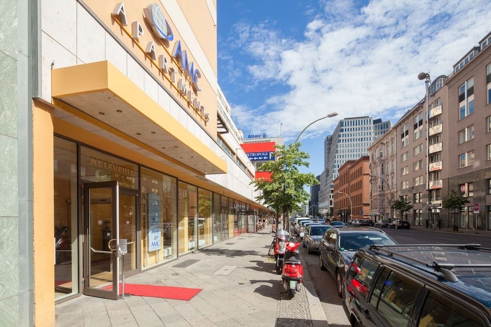 AMC Apartments Ku'damm0