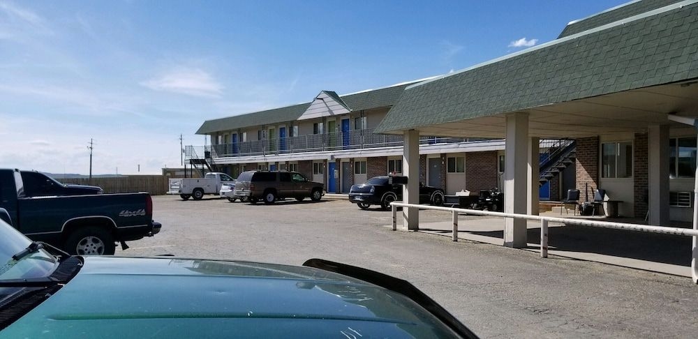 Budget Inn Express0