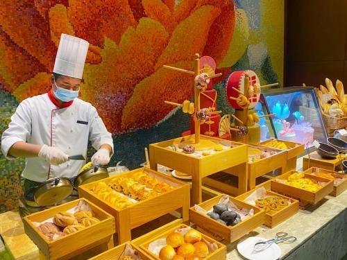 HUALUXE Kunming3