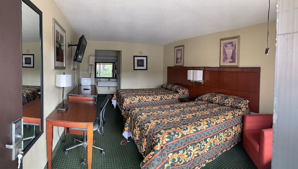 Night Inn0