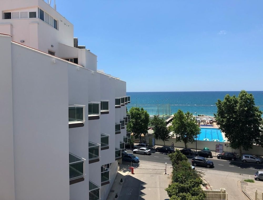 Mediterranea0